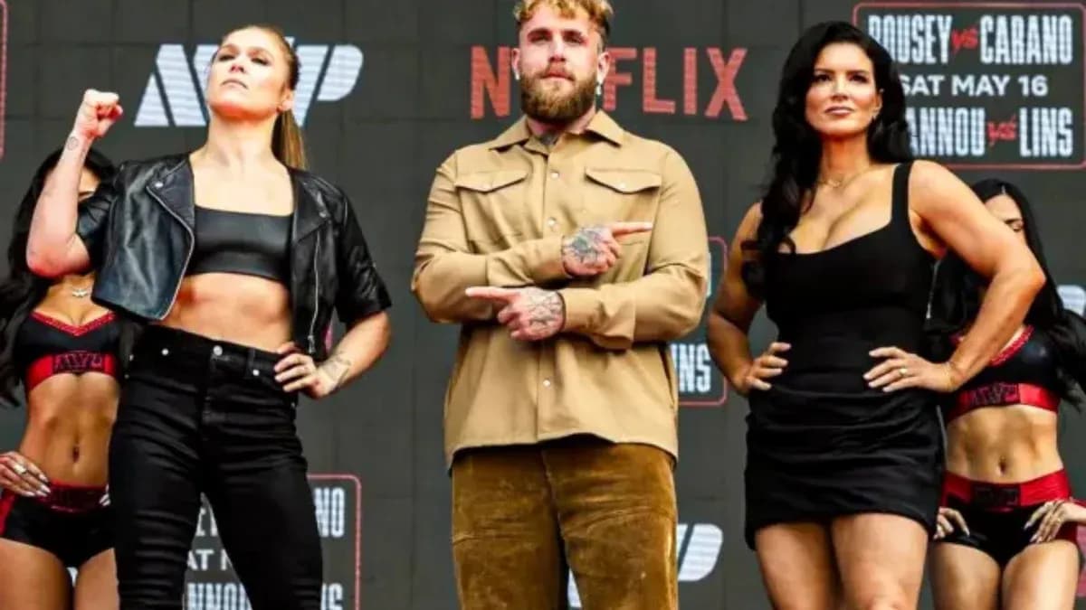 Ronda Rousey et Gina Carano en conférence de presse
