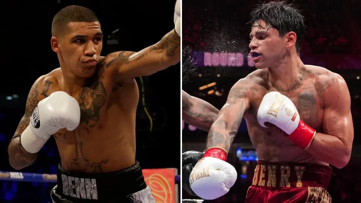 Deux boxeurs se battant dans le ring