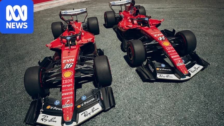 Deux voitures de F1 Ferrari sur la piste