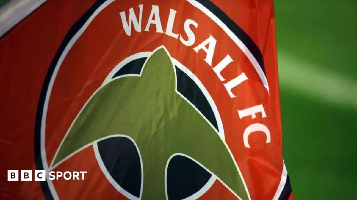 Drapeau de Walsall FC avec logo du club