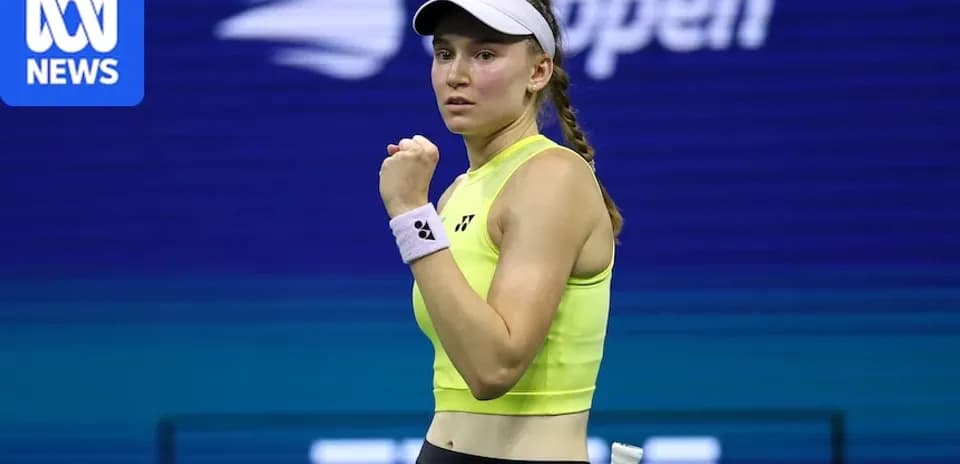 Joueuse de tennis célébrant un point au match