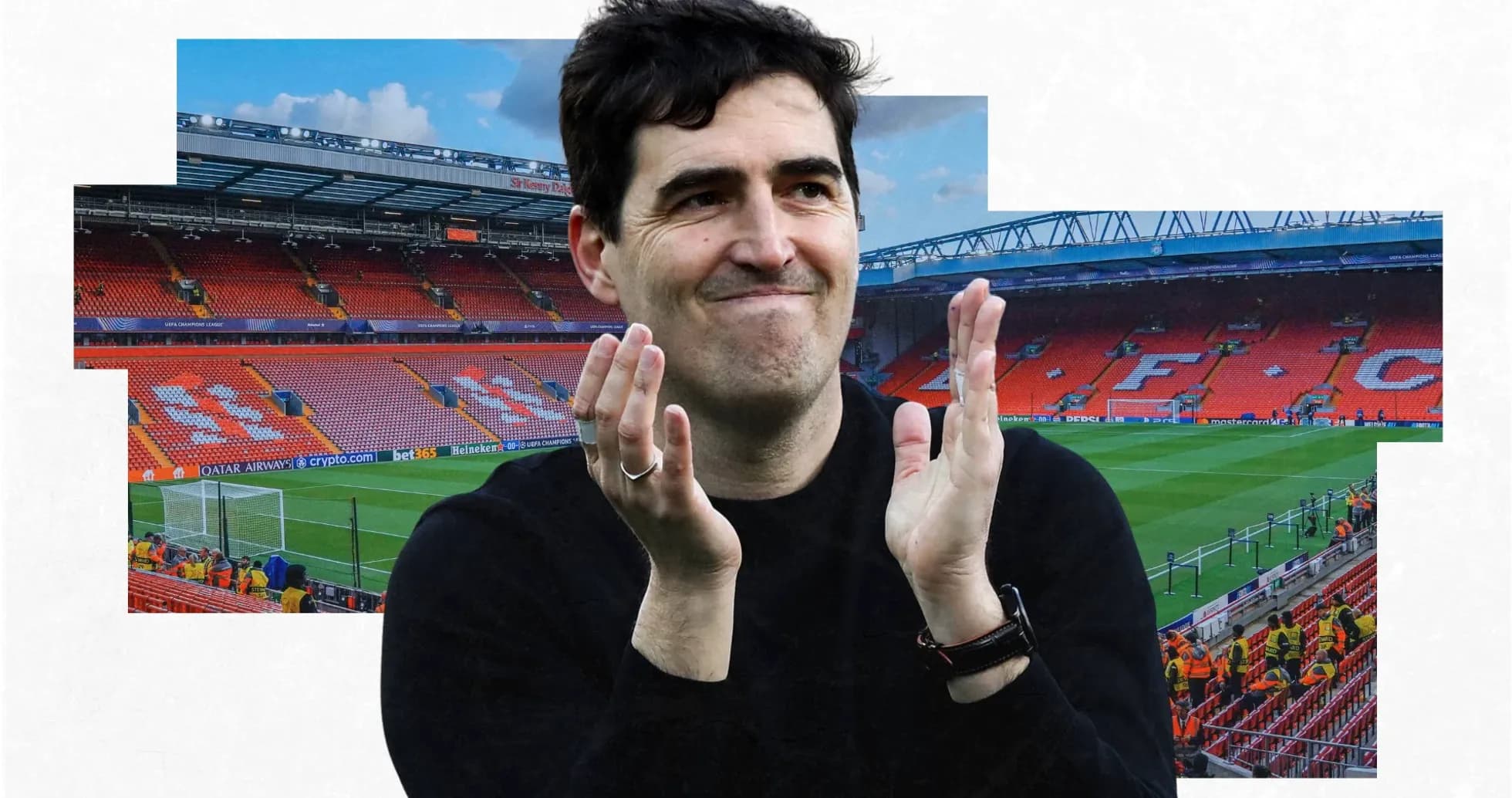 Homme applaudissant au stade Anfield vide