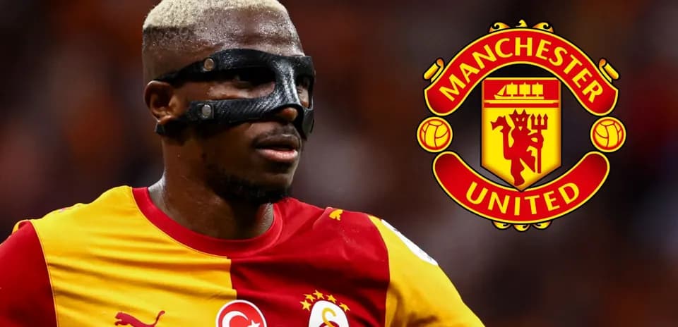 Joueur portant un masque pendant un match de football