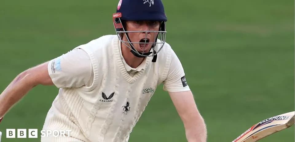 Joueur de cricket célébrant après un point marqué