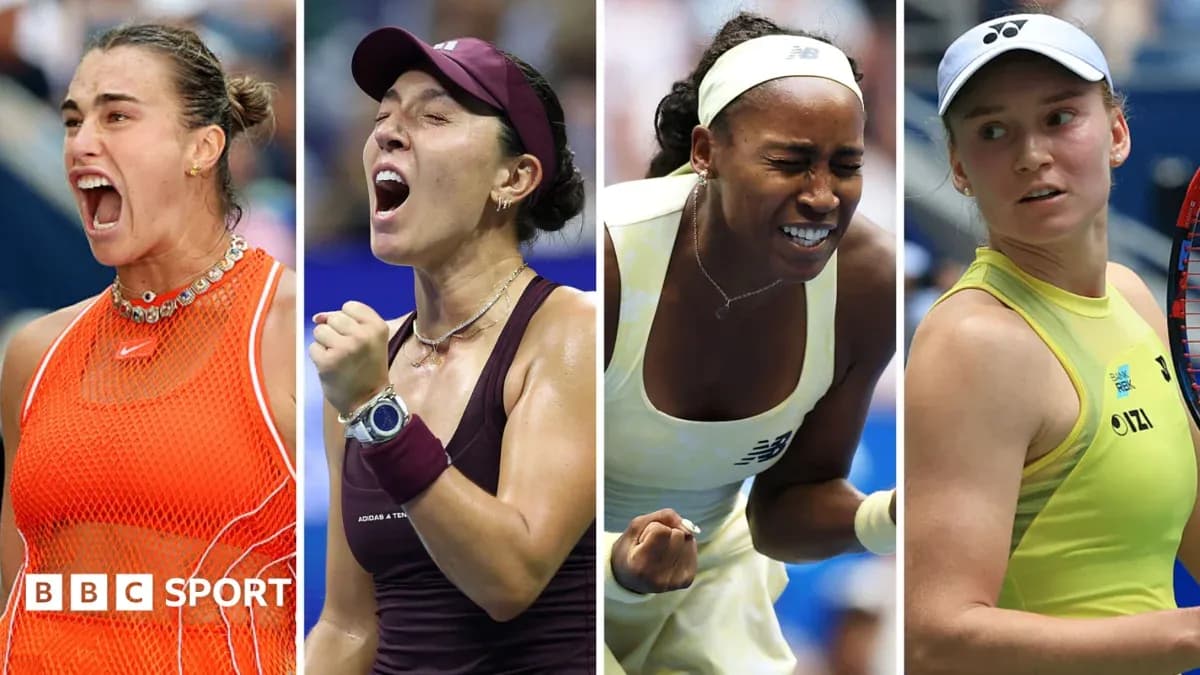 Quatre joueuses de tennis exprimant leur enthousiasme