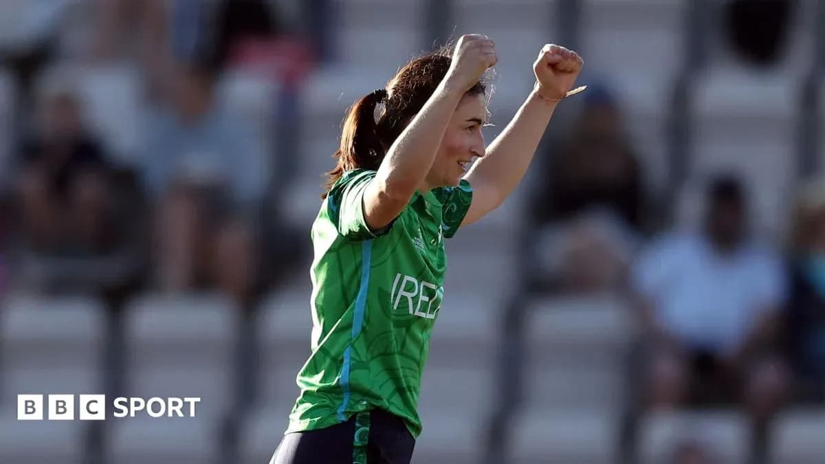 Joueuse irlandaise célébrant une victoire sur le terrain
