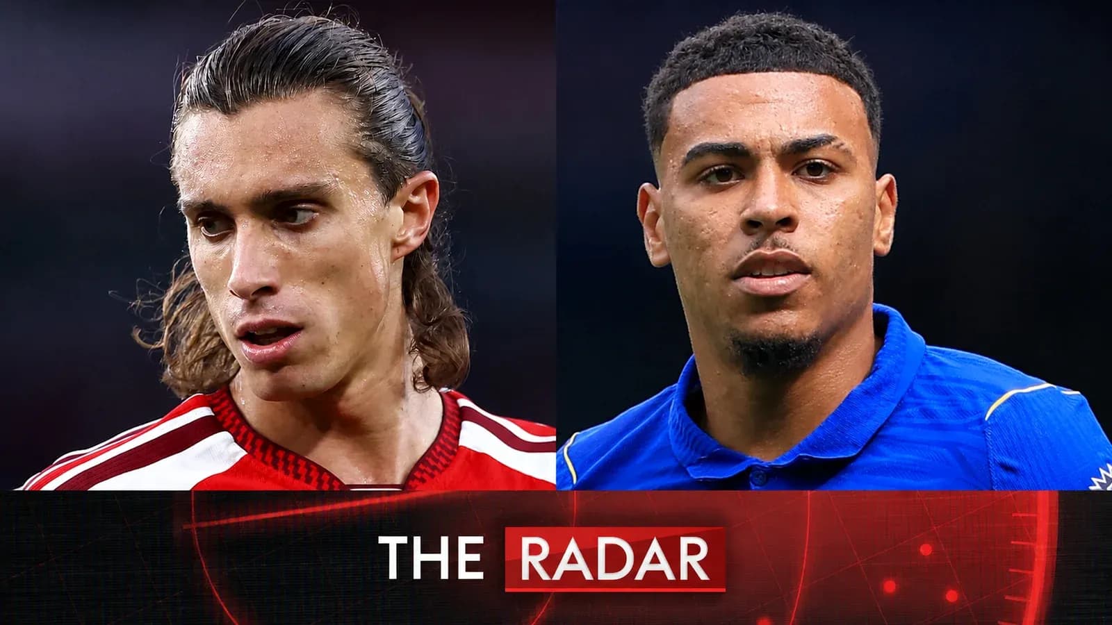 Deux joueurs de football en gros plan, face à face
