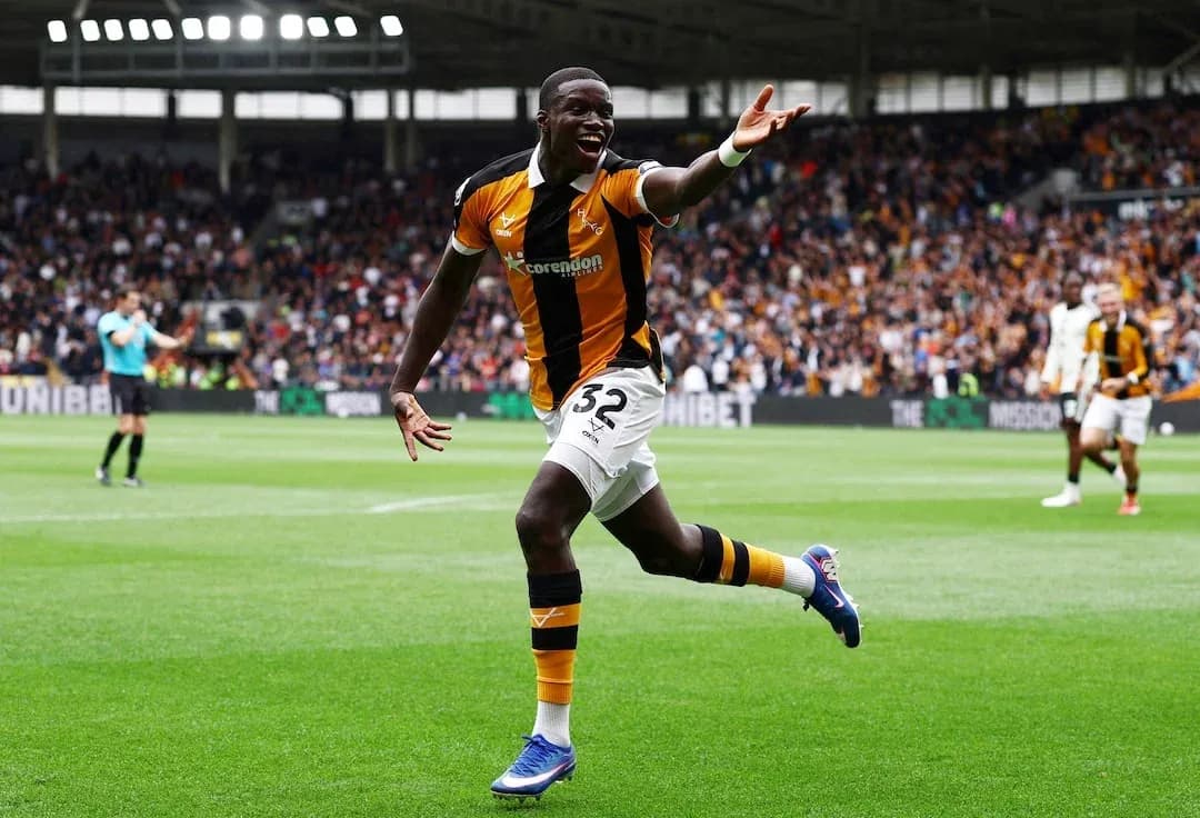 Joueur célébrant un but pour Hull City
