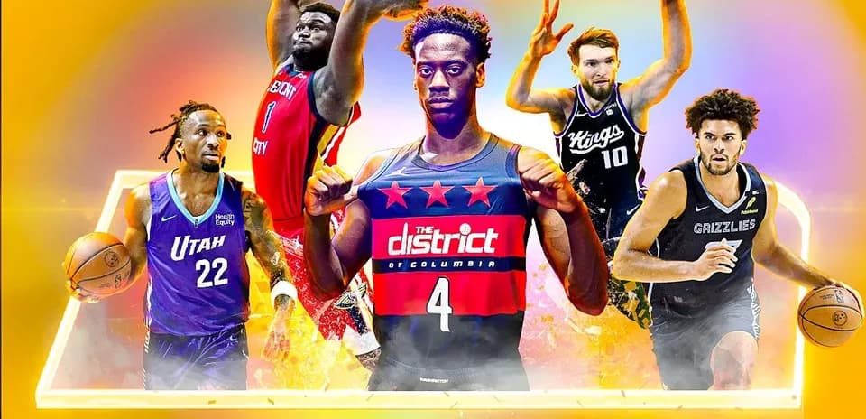Cinq joueurs de basketball avec ballons en action