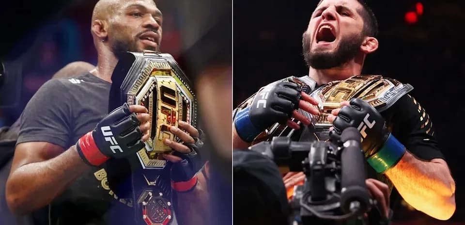 Jon Jones et Islam Makhachev tenant leurs ceintures UFC