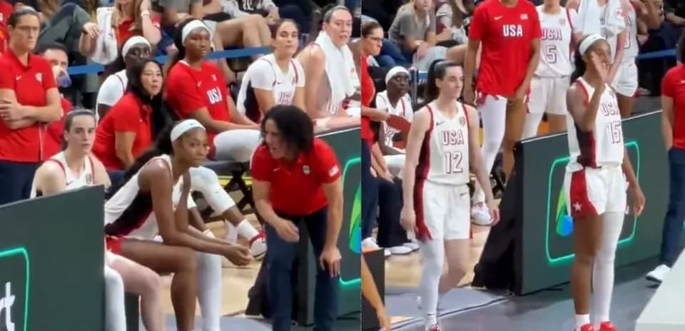 Entraîneuse discutant avec joueuses sur le banc