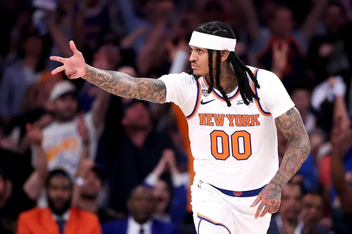 Joueur des New York Knicks célébrant un point marqué