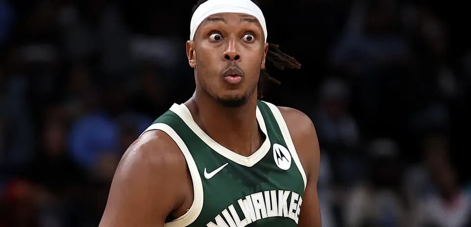 Joueur de Milwaukee réagissant pendant un match