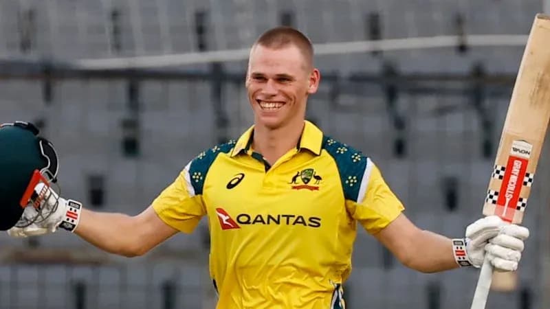Joueur australien célébrant un score lors du match