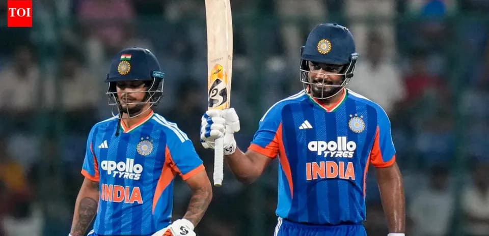 Deux joueurs indiens célébrant un point au cricket