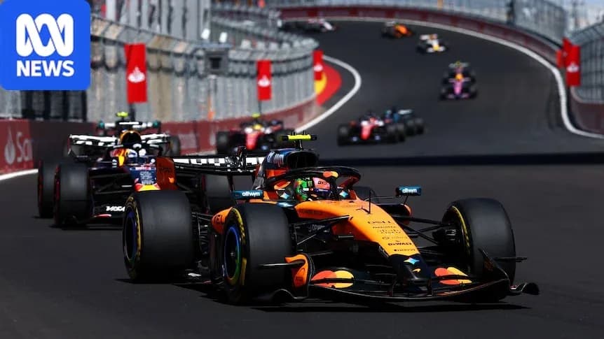 Voiture de F1 McLaren en course sur circuit
