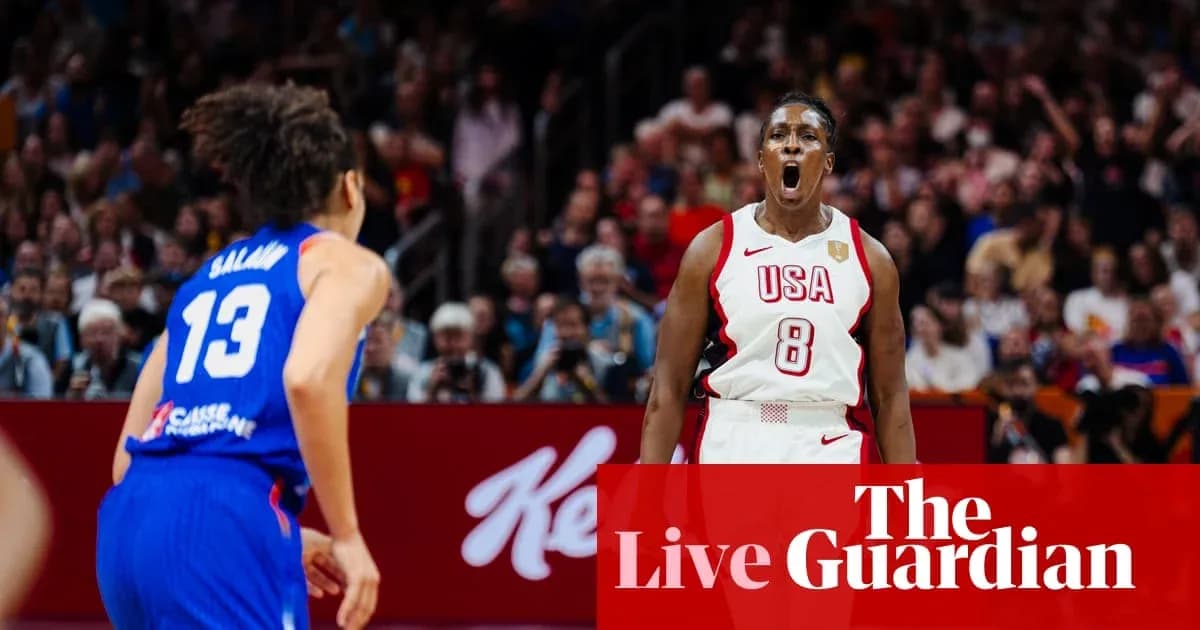 Joueuse américaine célébrant un point lors du match