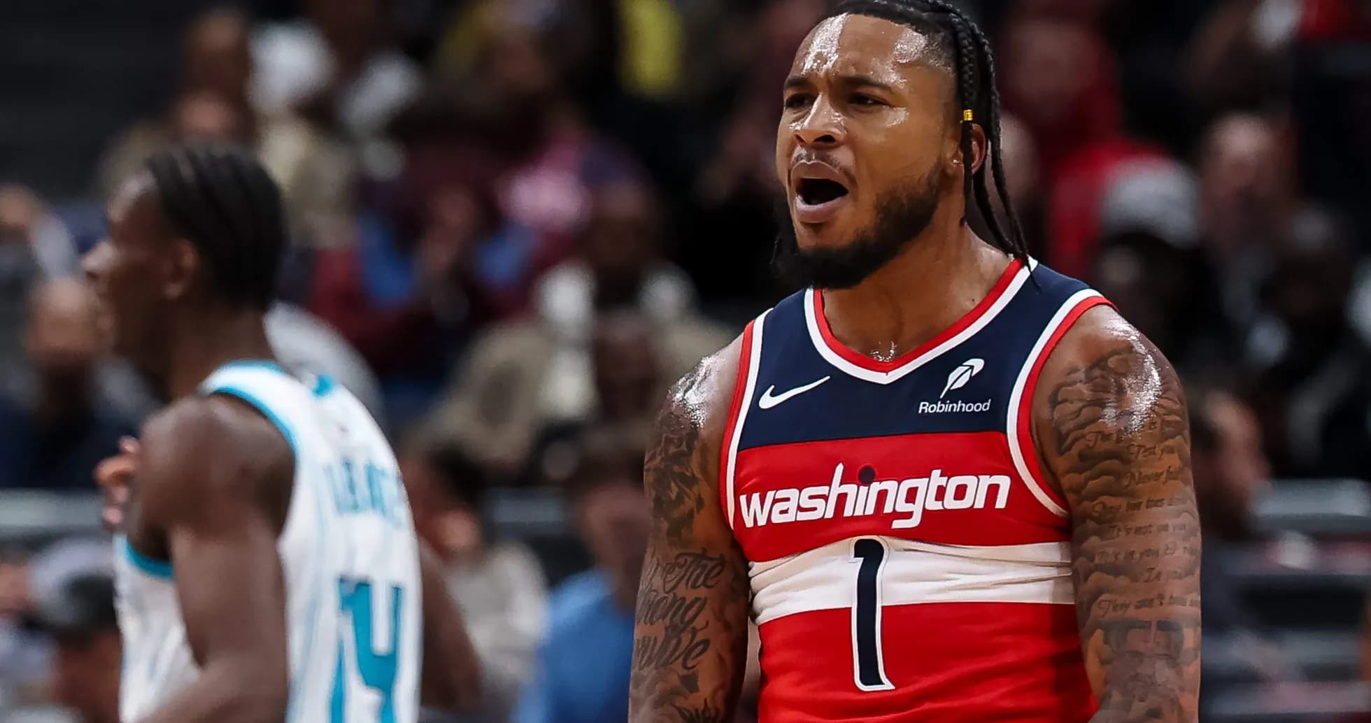 Joueur des Washington Wizards célébrant un point marqué