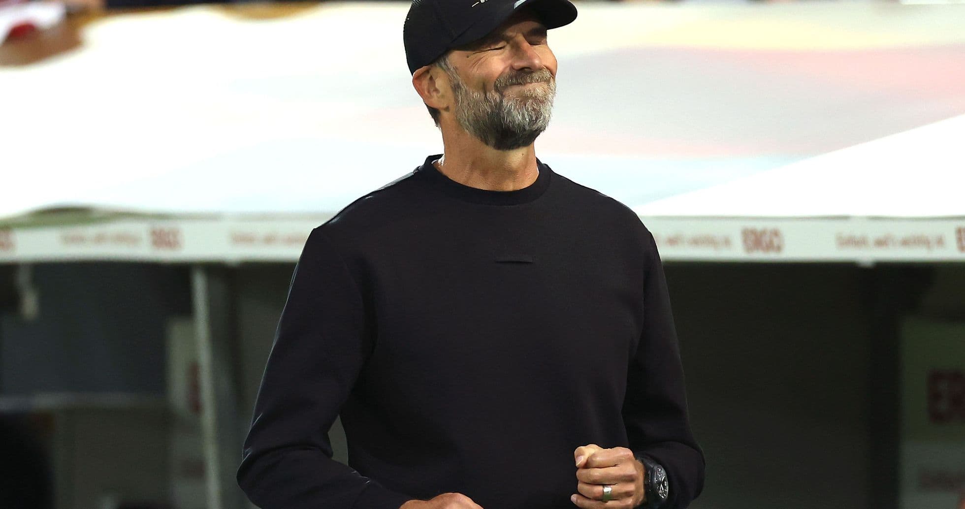 Jurgen Klopp défend avec passion sa sélection de 44 joueurs après la défaite surprise de l'Allemagne contre la Grèce