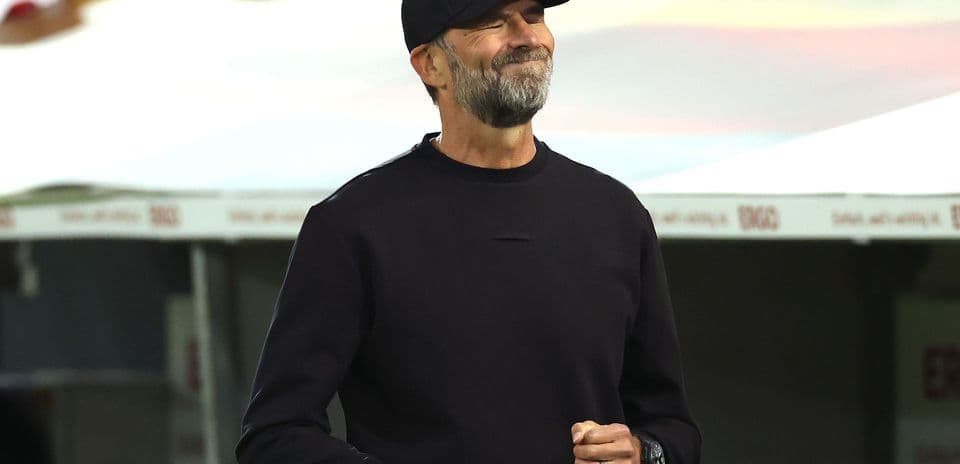 Jurgen Klopp défend avec passion sa sélection de 44 joueurs après la défaite surprise de l'Allemagne contre la Grèce