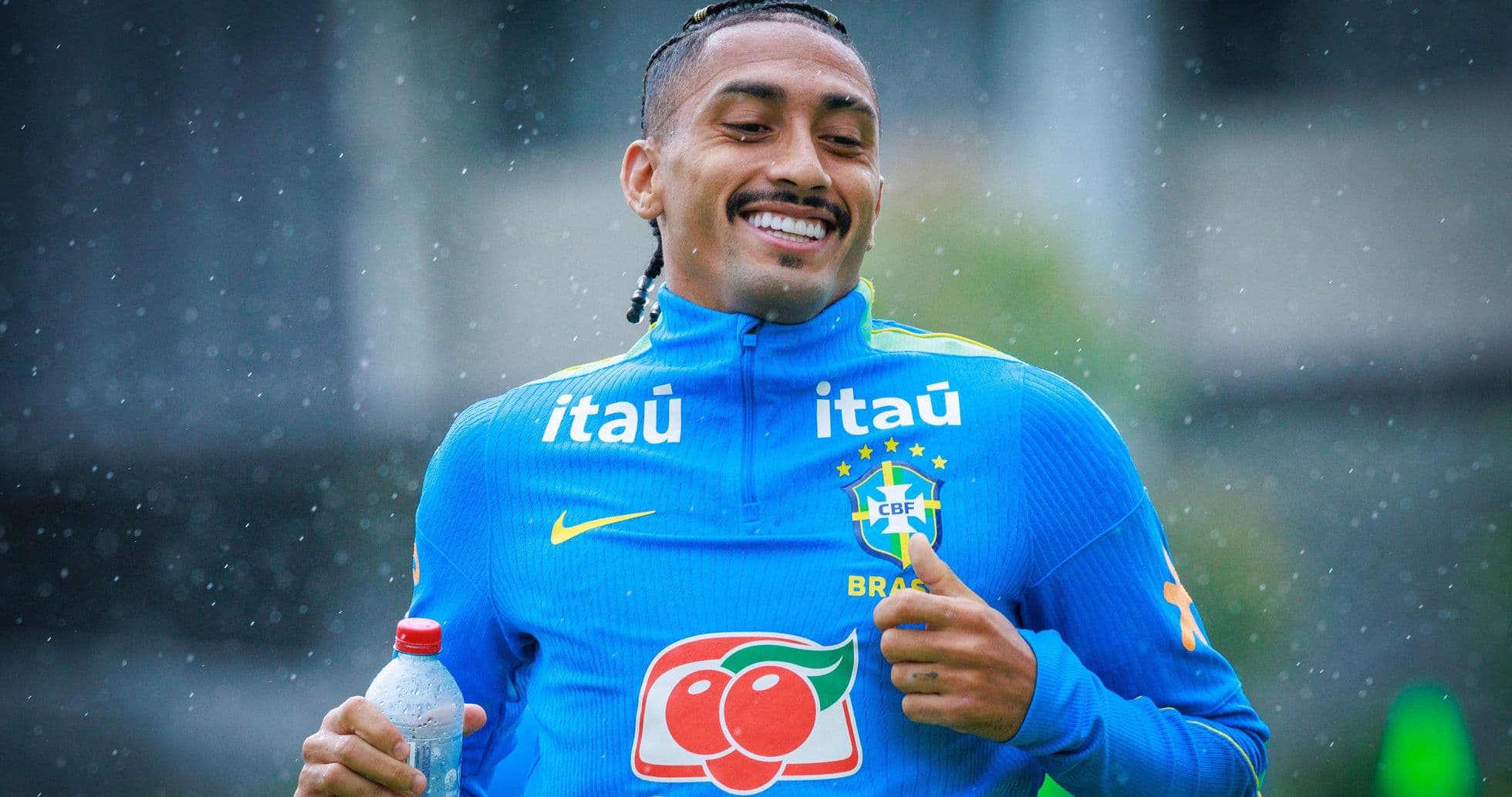 Raphinha récupère le mythique numéro 10 du Brésil pour les matchs amicaux contre l'Australie et l'Inde