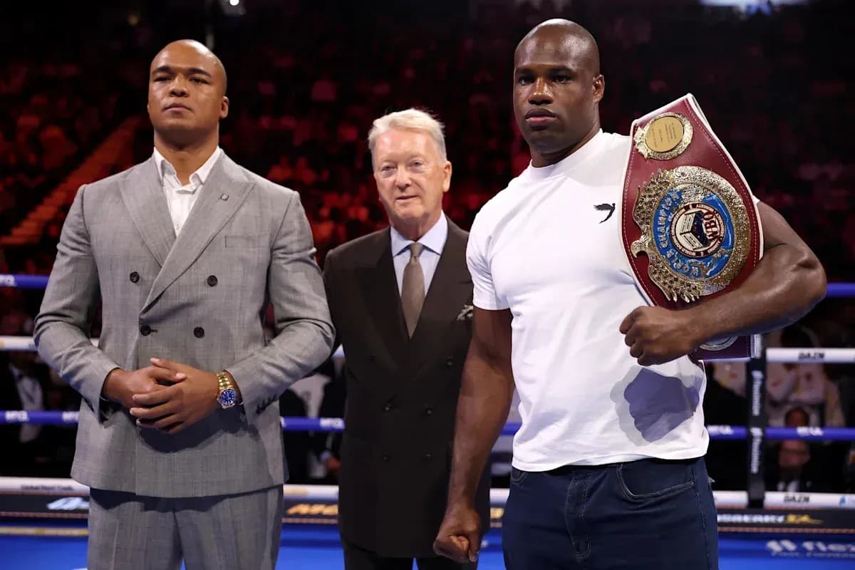 Boxeurs avec ceinture de champion lors de l'événement Boxeurs avec ceinture de champion lors de l'événement