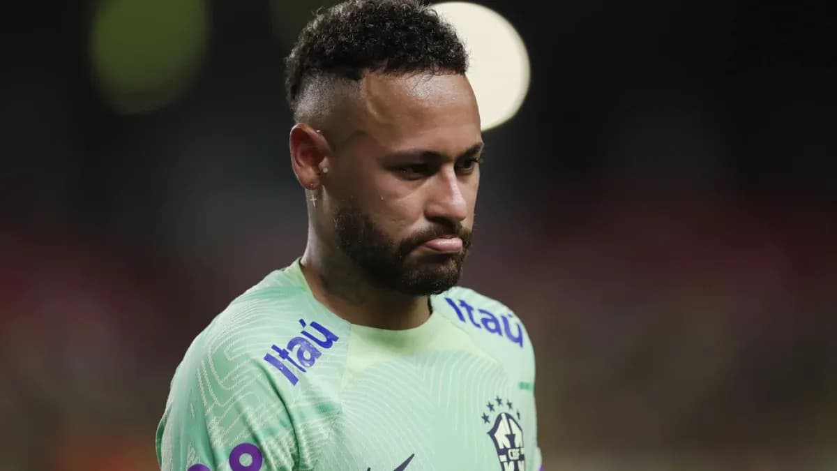 Neymar en maillot du Brésil lors d'un match Neymar en maillot du Brésil lors d'un match