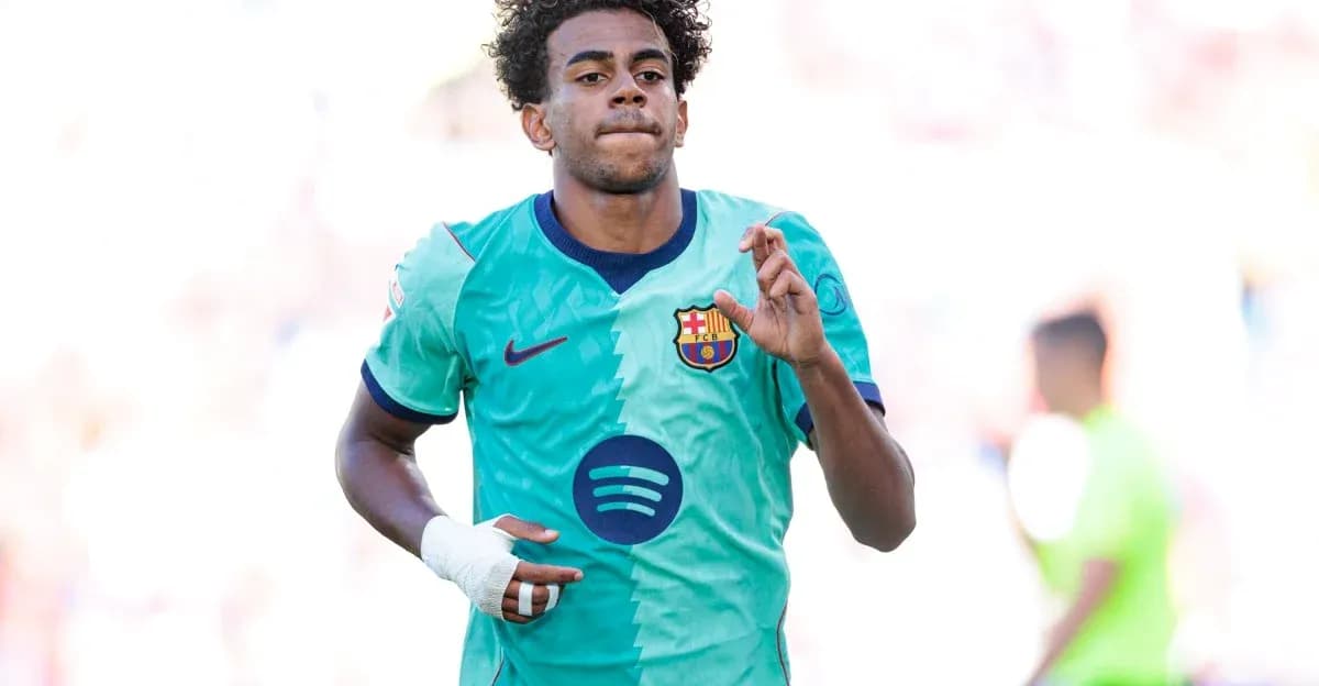Joueur de Barcelone en action sur le terrain Joueur de Barcelone en action sur le terrain