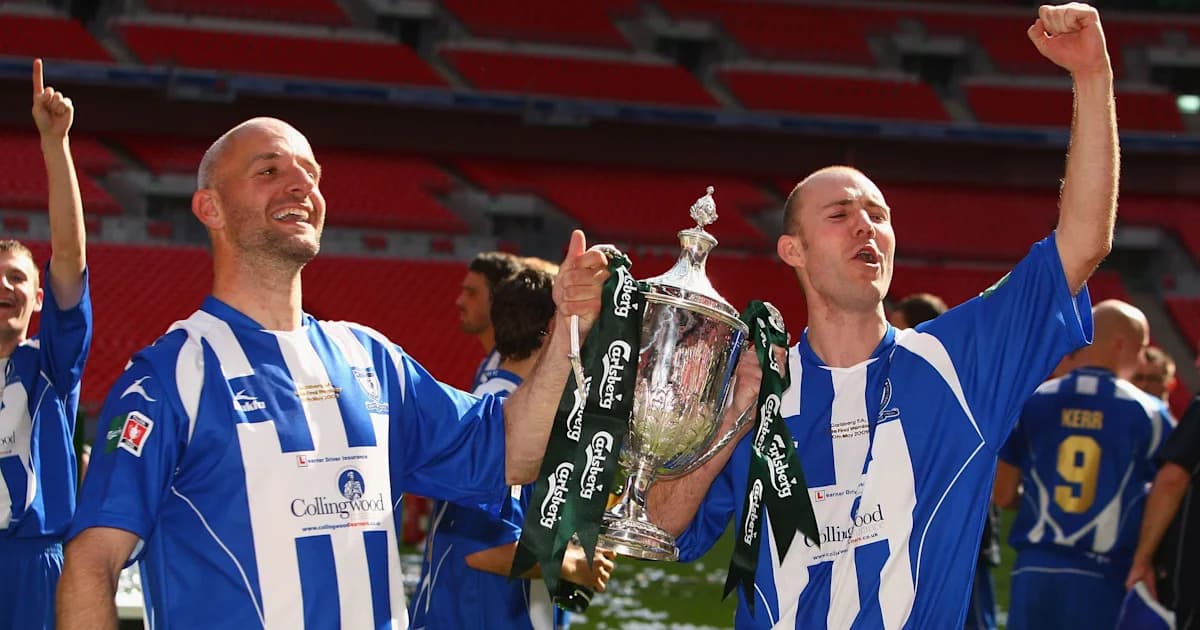 Les semi-professionnels qui ont remporté trois finales consécutives à Wembley Les semi-professionnels qui ont remporté trois finales consécutives à Wembley